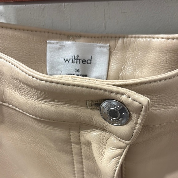 Aritzia Wilfred Melina Vegan Leather Cropped Pants - Picture 2 of 3